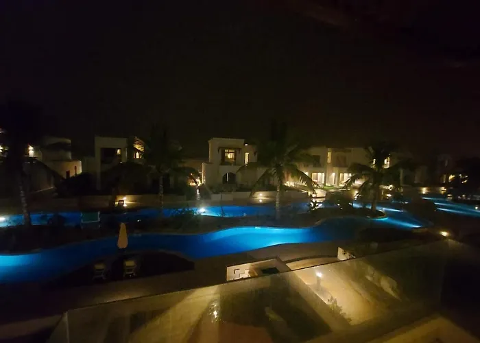 Modern Reviera